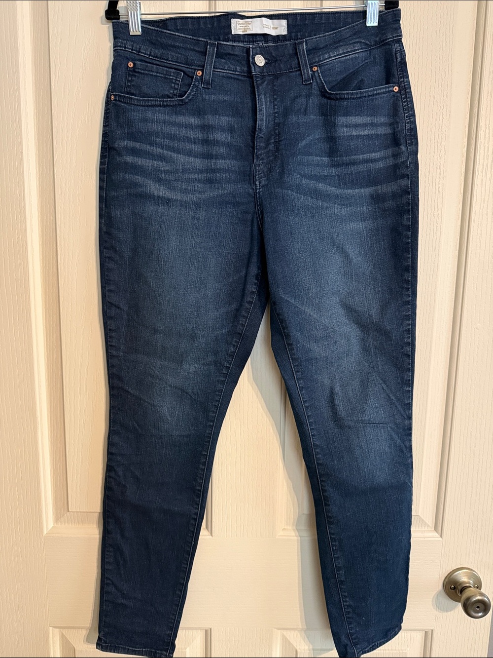 Signature by Levi Strauss Women's Skinny Jeans in Dark Indigo Sz 14M